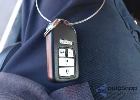 2021 Honda Civic Sport z USA, uszkodzony, nr VIN 2HGFC2F80MH557312